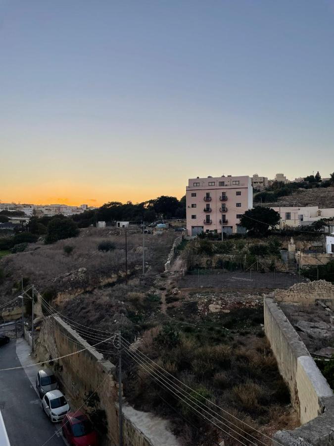 Msida Suites ภายนอก รูปภาพ