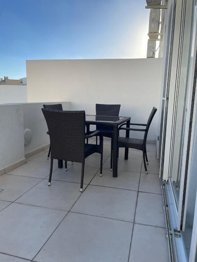 Msida Suites ภายนอก รูปภาพ