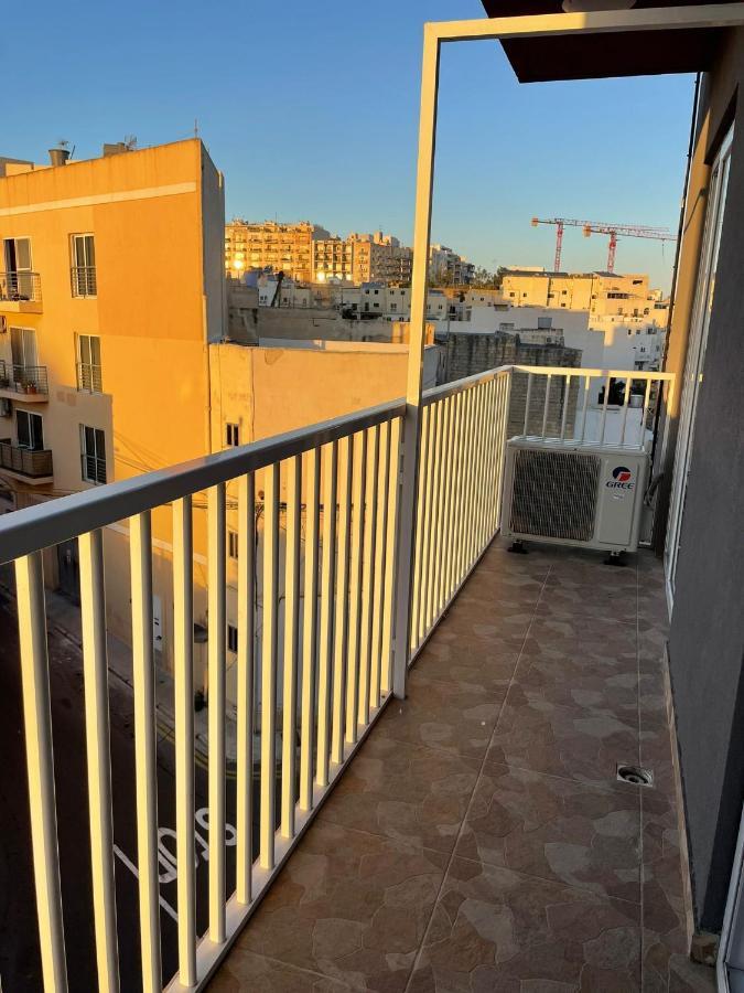 Msida Suites ภายนอก รูปภาพ