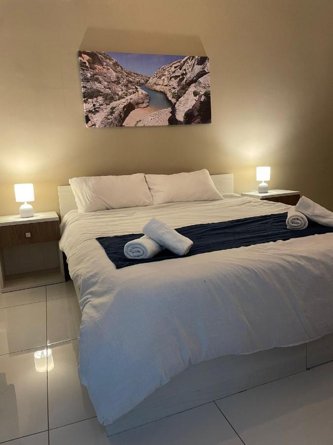 Msida Suites ภายนอก รูปภาพ