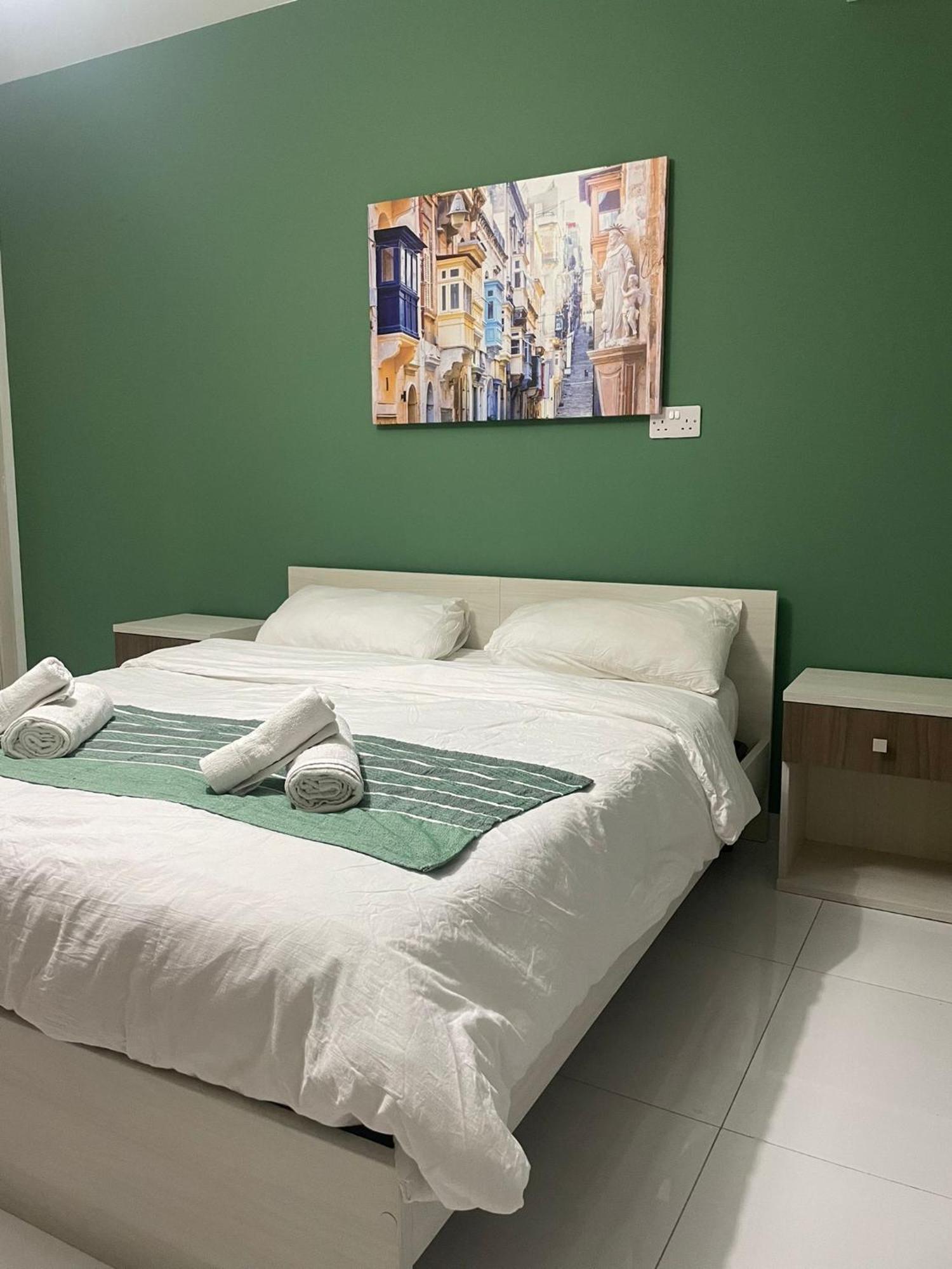 Msida Suites ภายนอก รูปภาพ