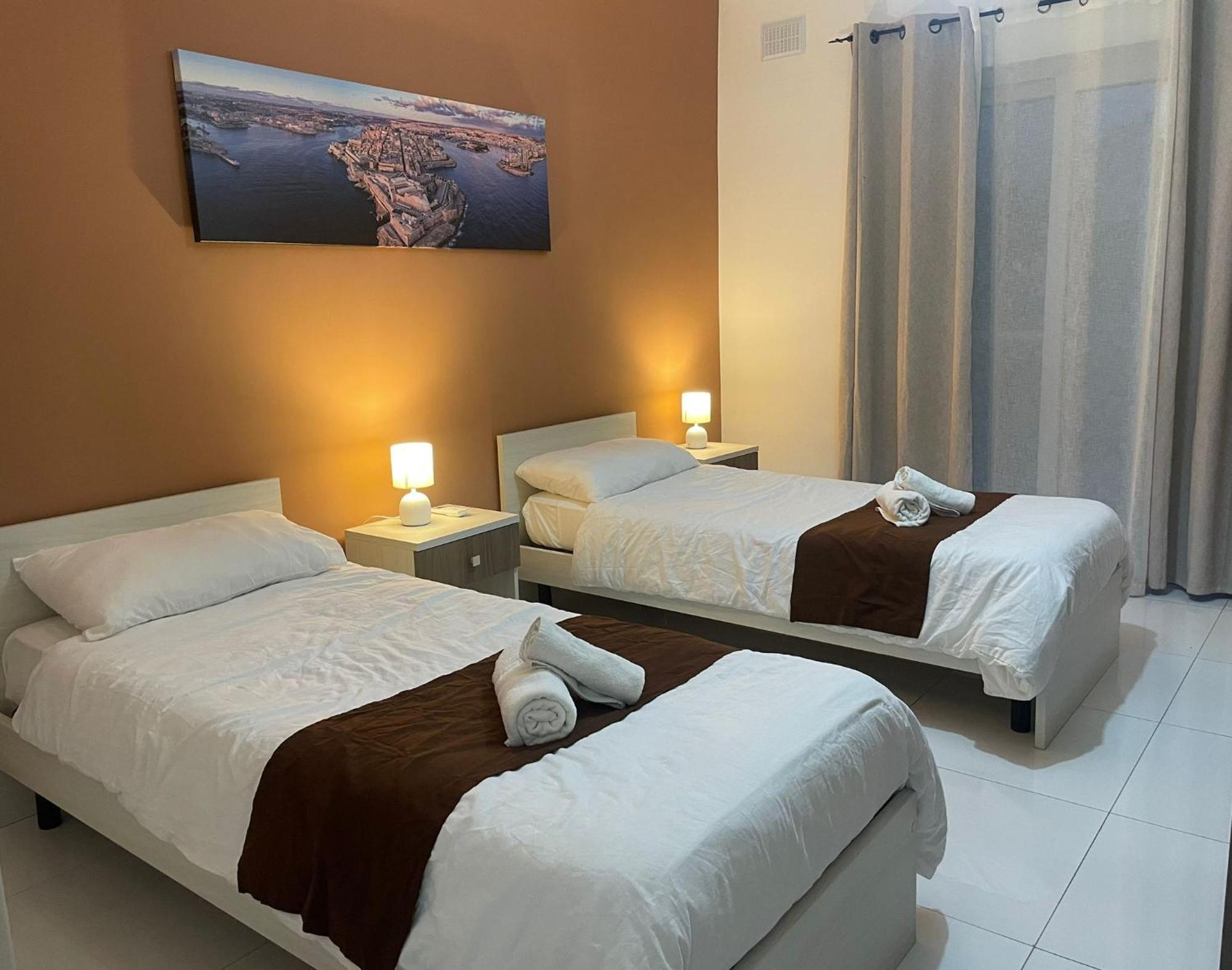 Msida Suites ภายนอก รูปภาพ