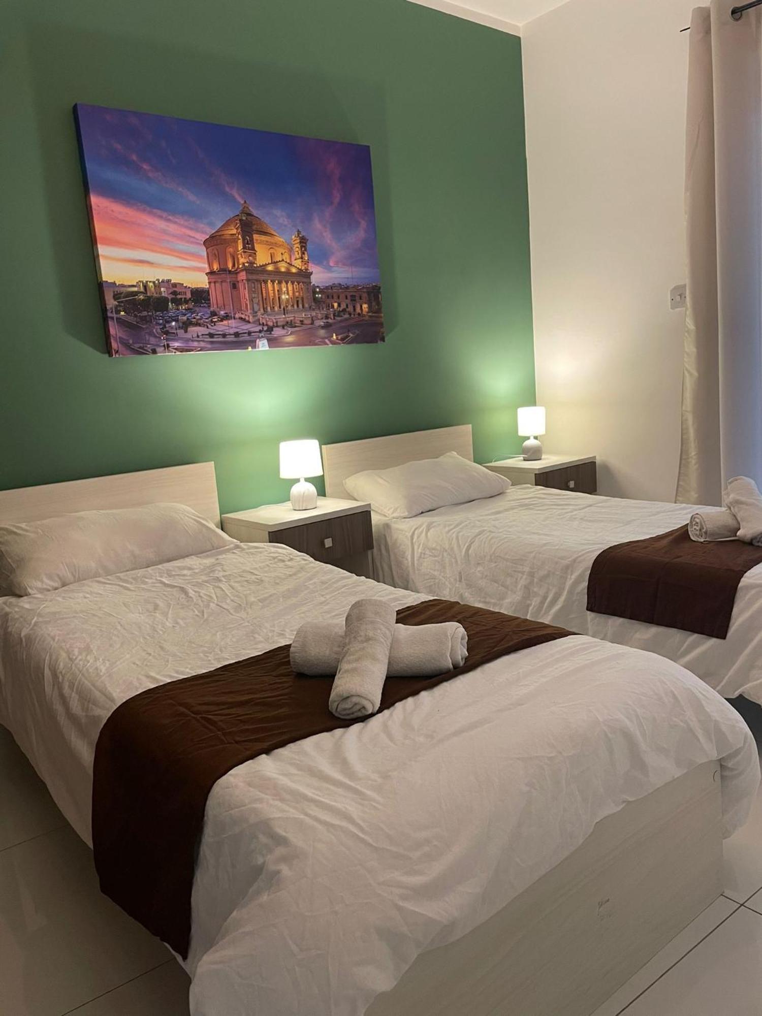 Msida Suites ภายนอก รูปภาพ